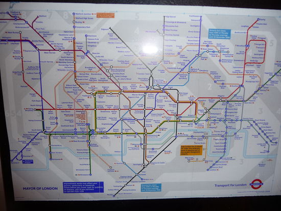 GroßbritannienReisebericht "Die " Tube " mit seiner