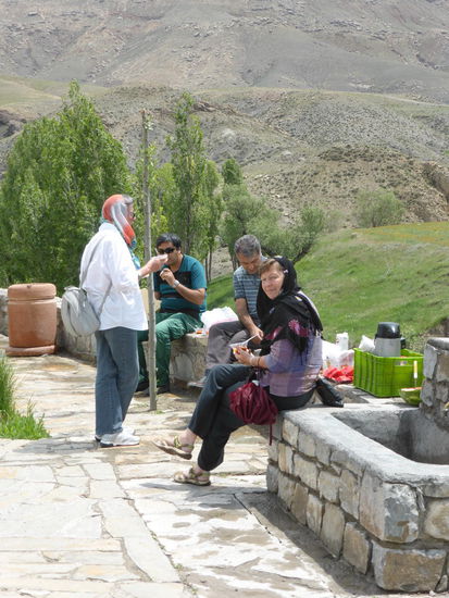 Picknick an der Thaddäus-Kirche