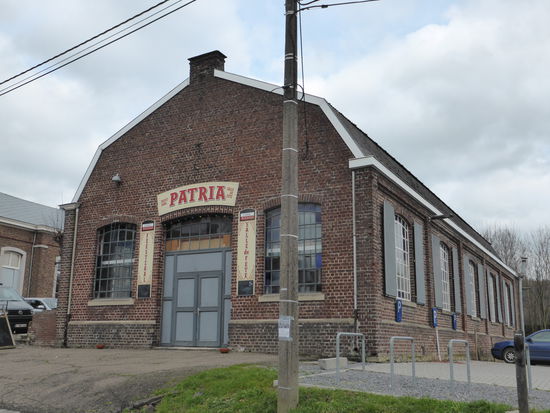 'Stadthalle' des Dorfes Teuven