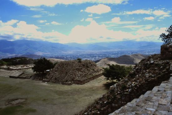 Blick auf Monte Alban