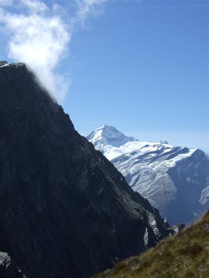 Im Hintergrund der Mount Aspiring.