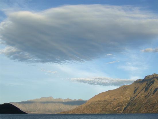 Die erste Wanderung ist beendet! Das Photo ist stellvertretend fuer die erholsamen Tage am Lake Wakatipu.