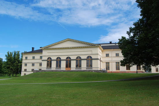 mit Blick aufs Theater