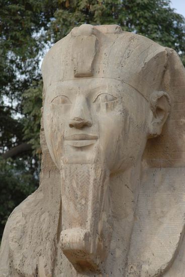 Sphinx aus Alabaster