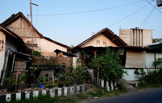 Und jetzt zeigt uns unser Guide noch das alte Yogyakarta.