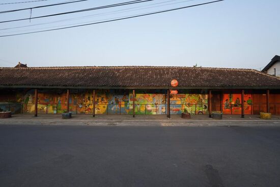 Wieder bemalte Hauswände