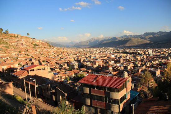 ...und von oberhalb der Stadt